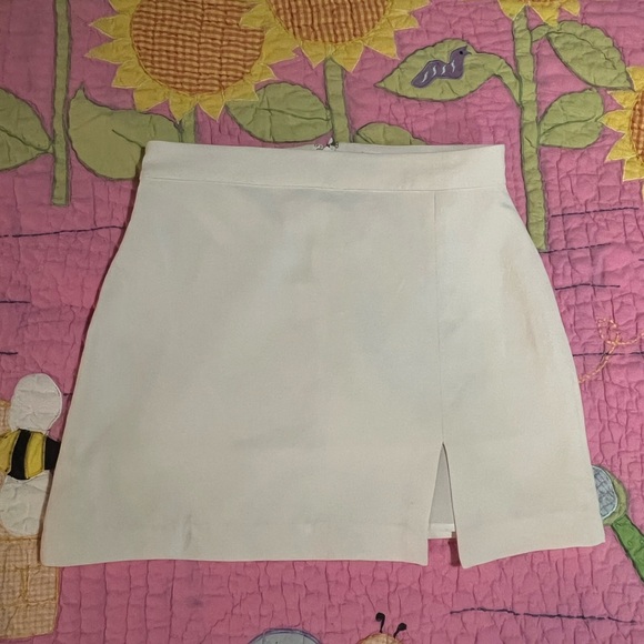 Wilfred Patio Mini Skirt - Picture 2 of 4